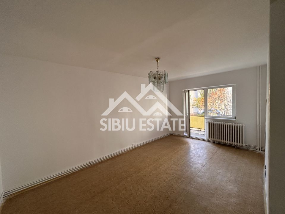 Apartament 4 camere etaj 1, Sibiu - Vasile Aaron Comision 0% - Poză 2