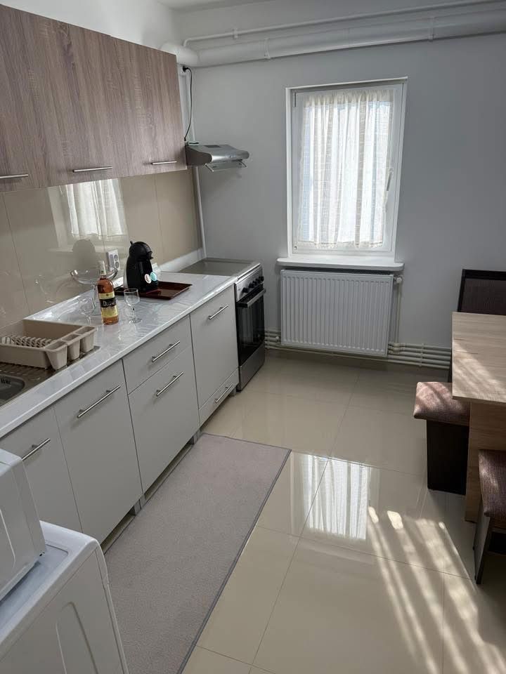 Apartament 2 camere- Rovine, zona Penny - Poză 4
