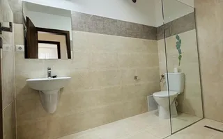 Duplex 5 camere - 228 mp, 255 teren, garaj, zona E. Ionesco - Poză 18