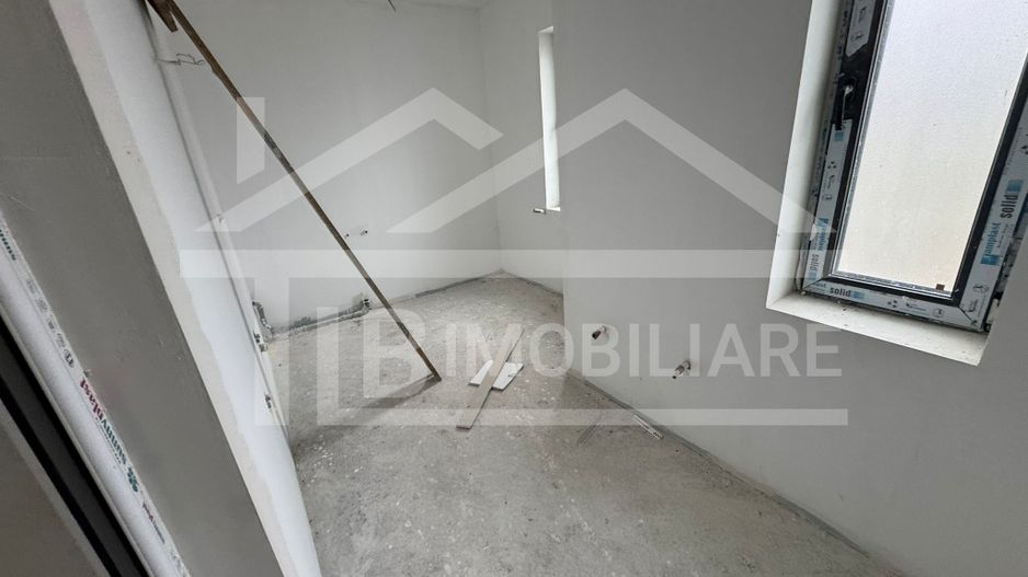 Casa cu 4 camere, 119 mp, Zona Voiniceni - Poză 5