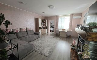 Proprietate ultracentrală cu 5 camere- str. Primăriei - Poză 1