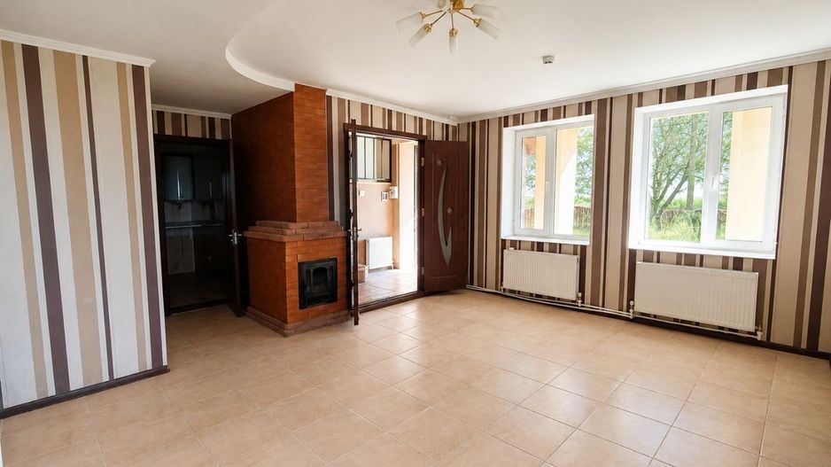 Casă în Doroțcaia – 140 m² | 13,71 ari | 6 camere + living - Poză 14