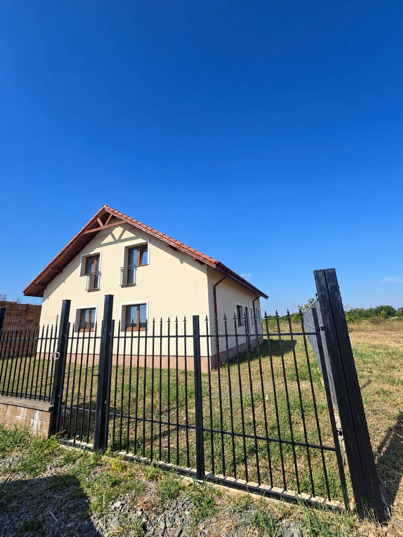 Duplex cu 4 camere, terasă și logie | Timișoara, Plopi | 172.000 € - Poză 3