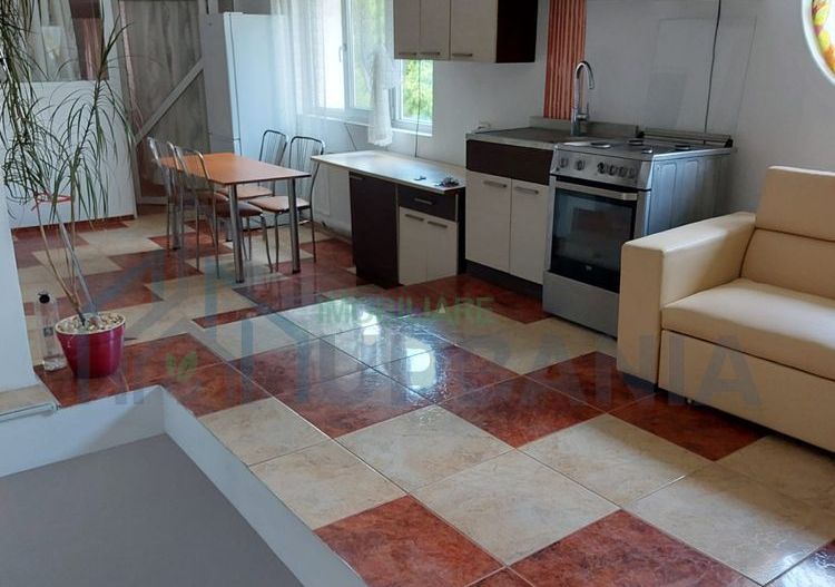 Cameră cu baie proprie, vilă, Centru - UMF N.Leon, doar pentru fete - Poză 4