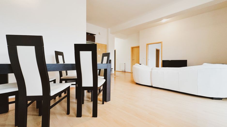 3 camere | 81 mp + 10 mp terasa | Parcare & Lift | Jandarmerie - Garii - Poză 3