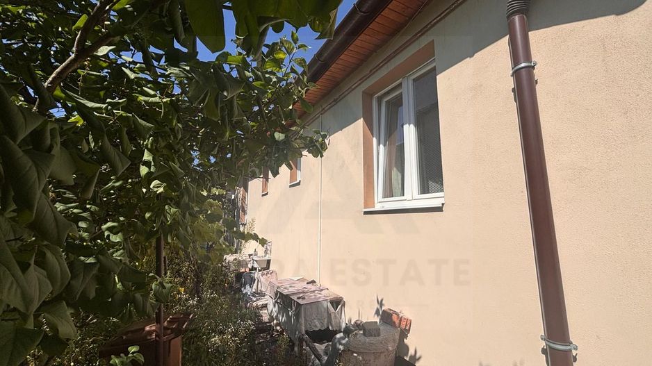 Casa singur in curte 335 mp teren si acces auto in zona Promenada Mall - Poză 4