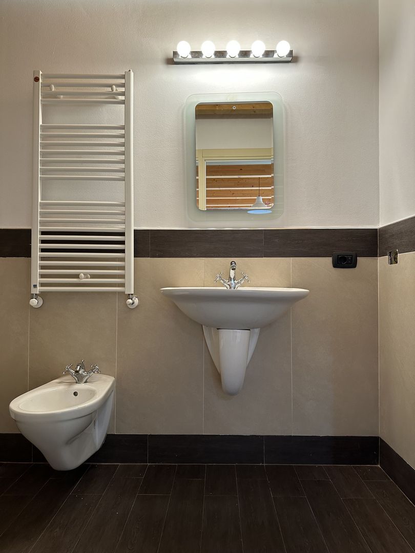 P-ta Unirii - Comision 0% | Apartament 3 camere-113 mp | Imobil 2008 - Poză 34