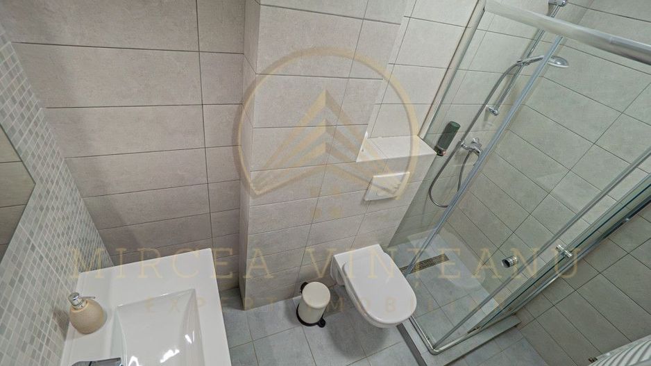 Stațiunea Mamaia - Garsoniera mobilata si utilata cu vedere la mare. - Poză 11