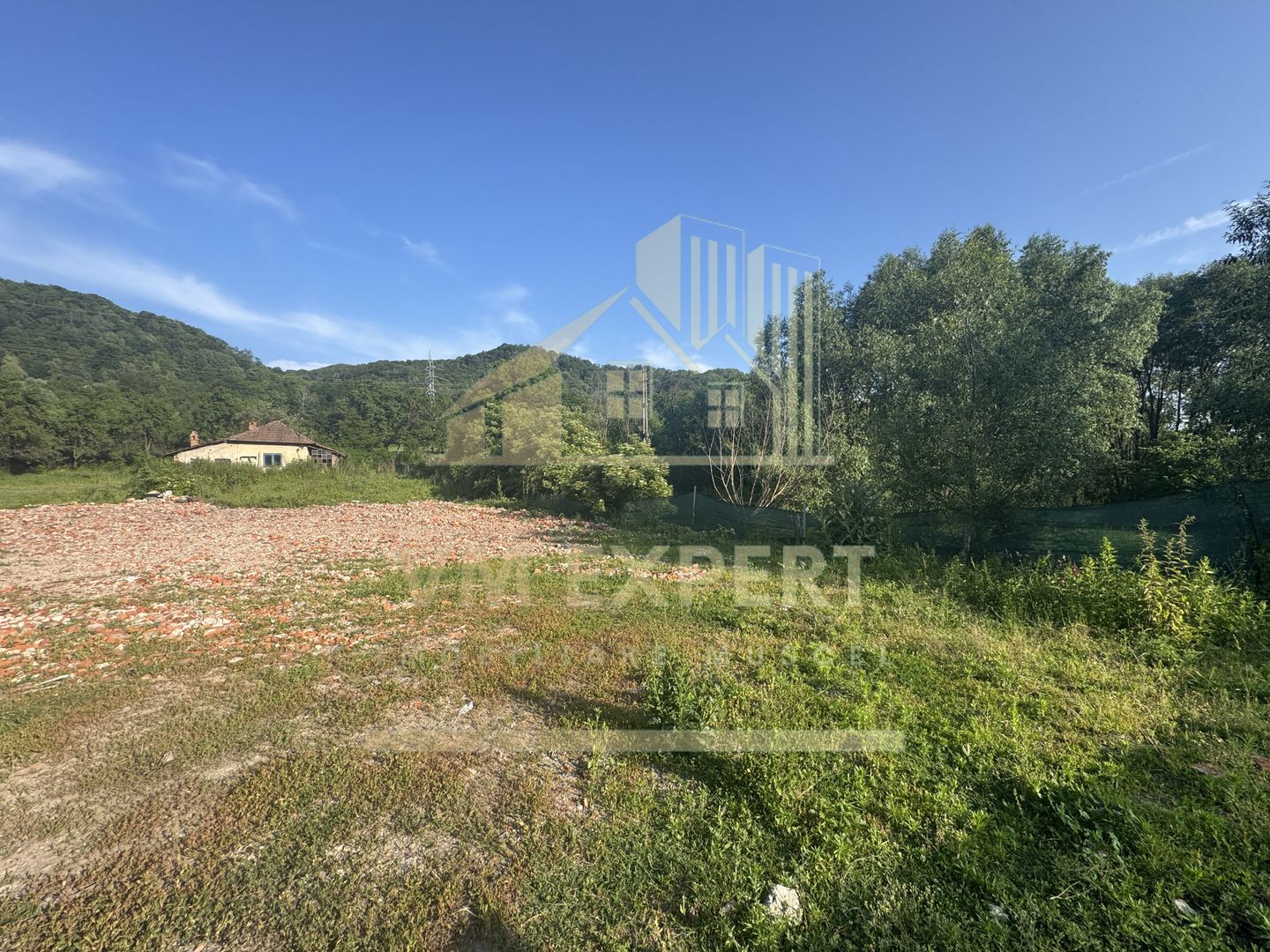 TEREN INTRAVILAN 3296 MP CAMPULUNG ARGEȘ - Poză 12