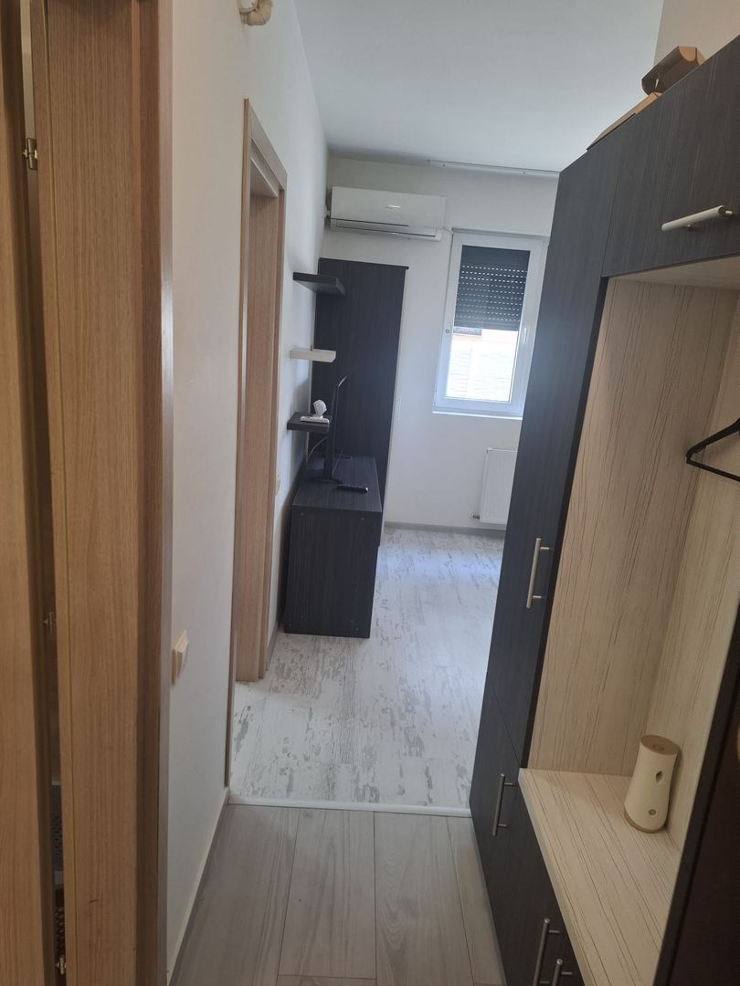 BRASADAS inchiriaza garsoniera etaj 5/5 zona Metalurgiei. - Poză 1