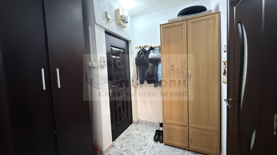 2 CAMERE TATARASI SCOALA 4 IONET TEODOREANU , GEAM LA BAIE, CENTRALA. - Poză 20