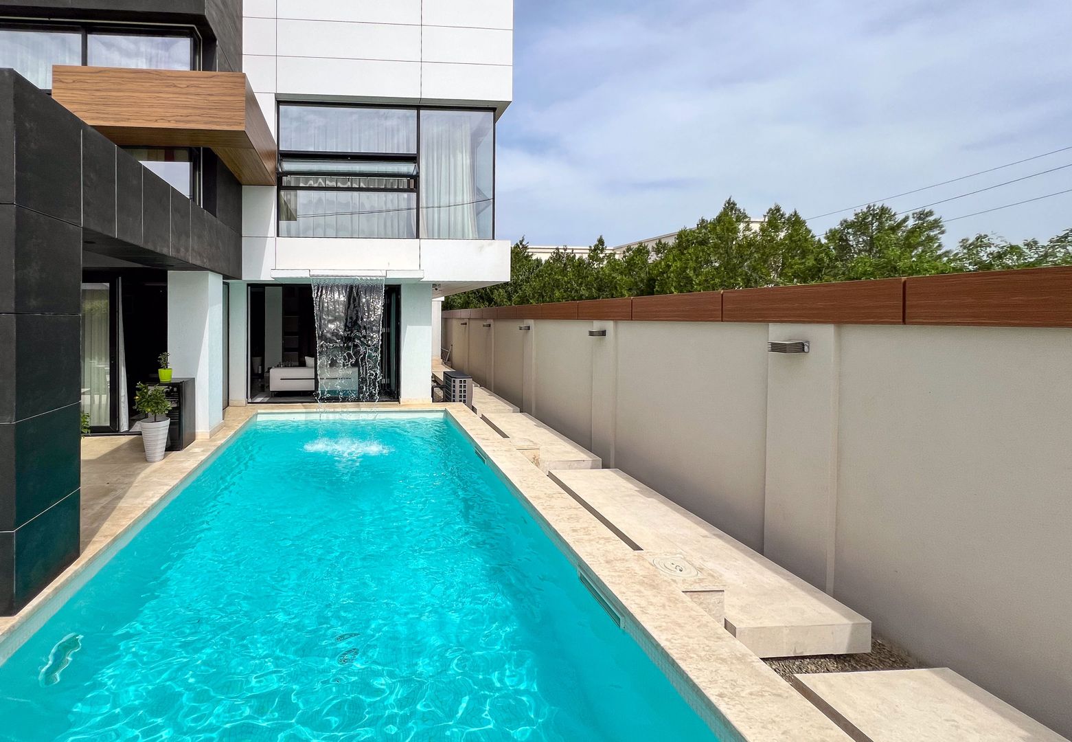 Ready to move  |  Vila premium cu piscina și jacuzzi încălzite - Poză 7