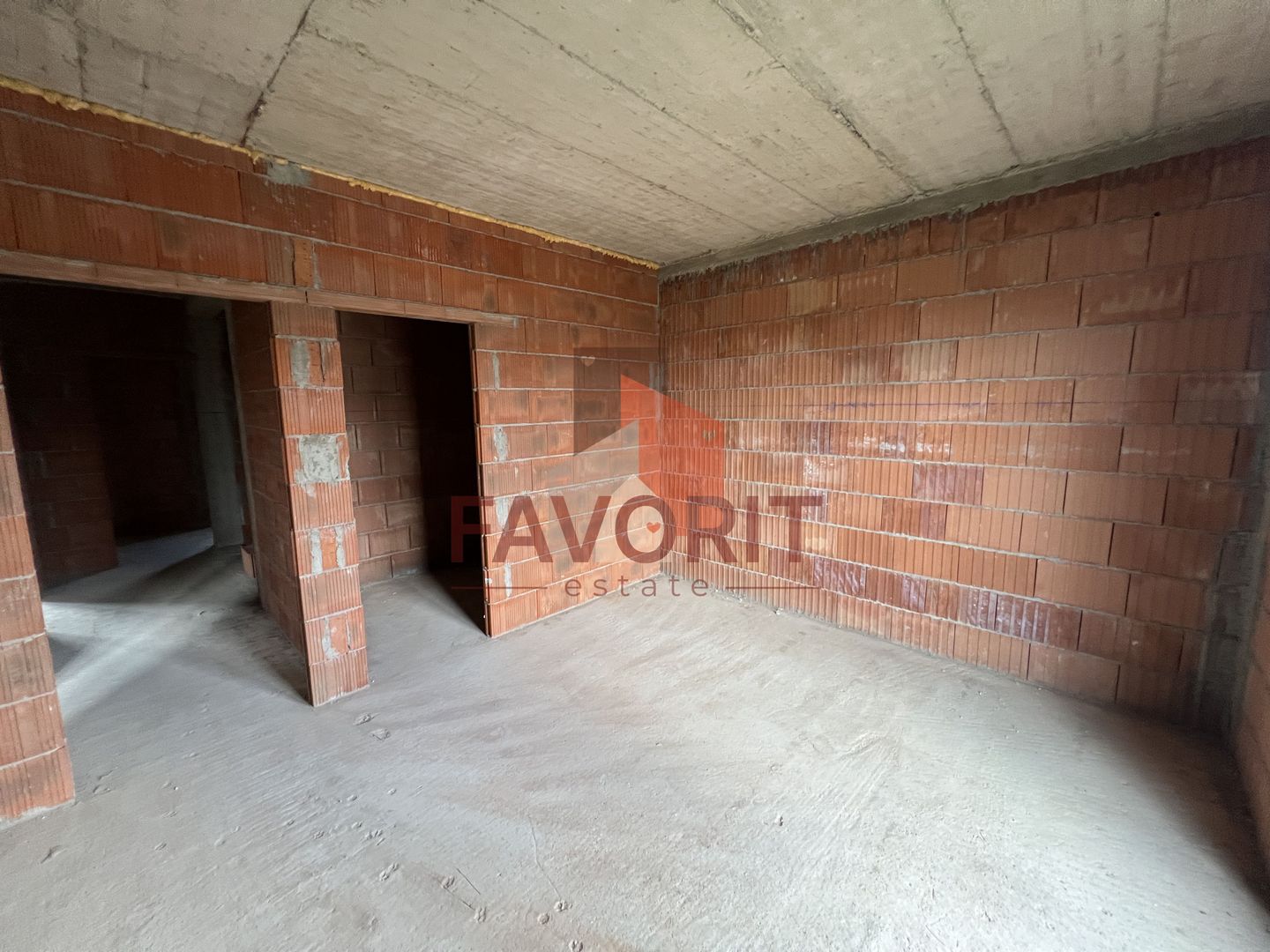 Duplex 4 camere | 3 bai | Giroc - Satu Batran - Poză 12