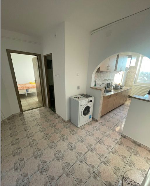 Decomandat si spatios - Poză 4