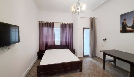 Garsoniera de inchiriata in zona Metro!