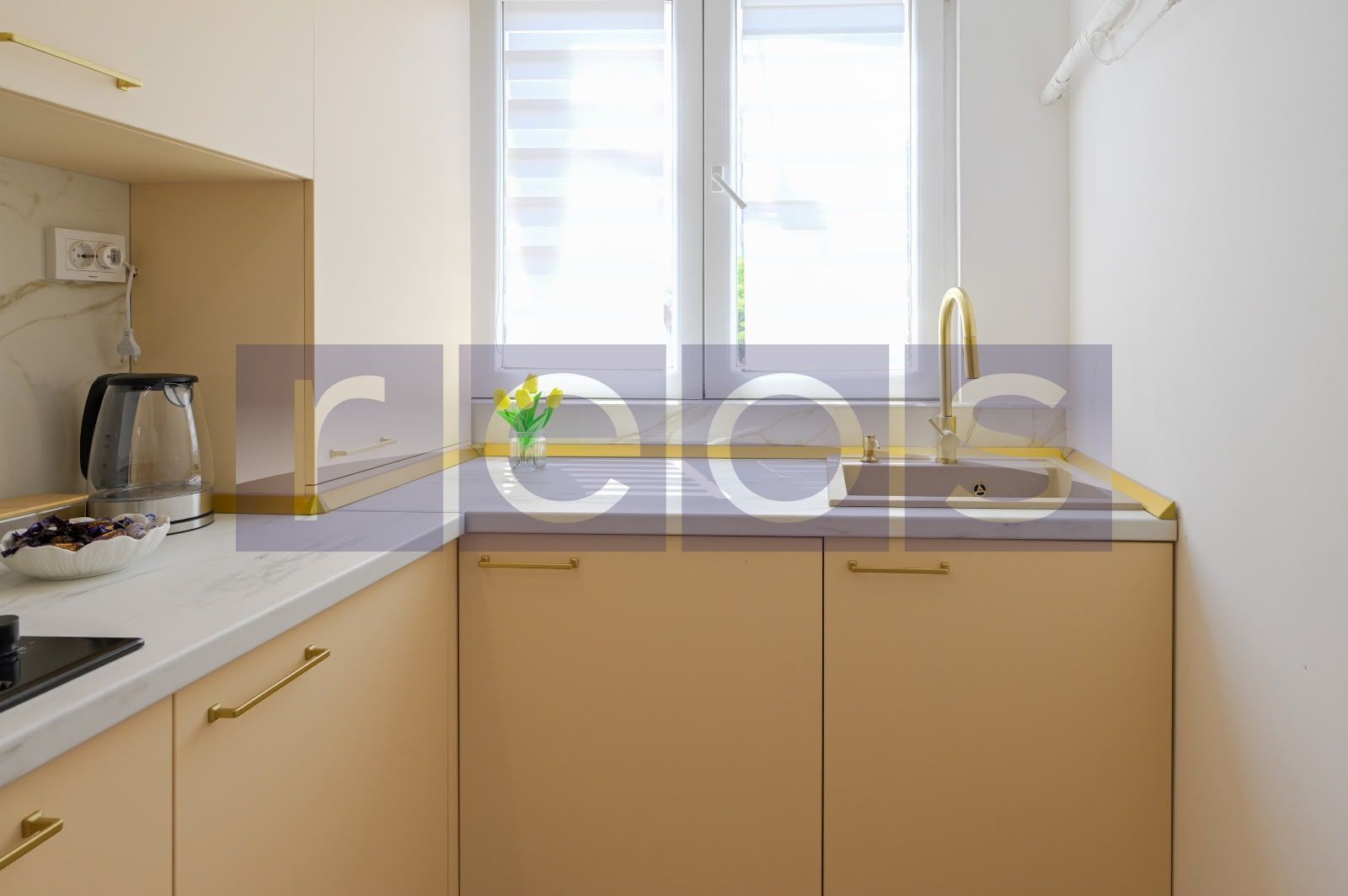 VANZARE APARTAMENT VILA DOROBANTI 45MP 2 CAMERE RENOVAT 2026 CENTRALA PROPRIE - Poză 7
