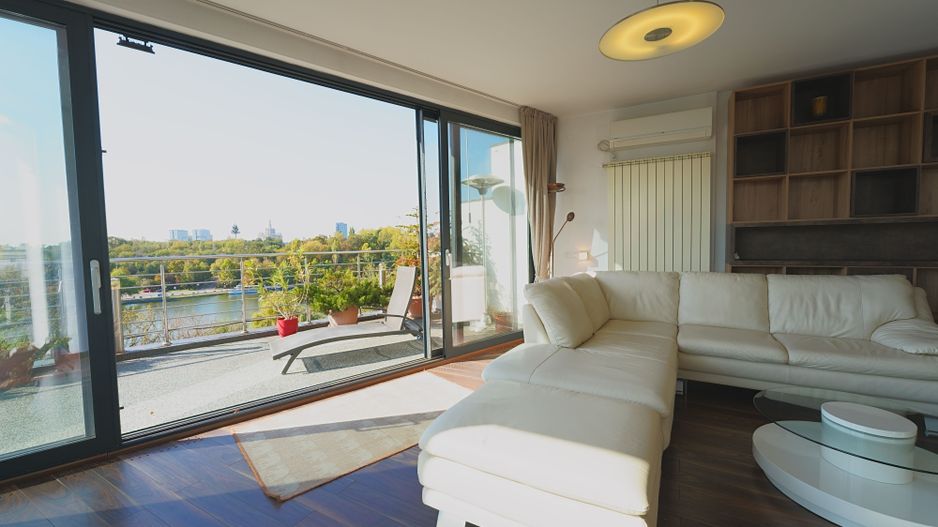 Panoramic View to Herastrau Lake, 5 rooms apartment - Poză 2