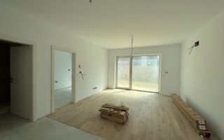 Townhouse modern cu grădină privată într-un cartier verde și sigur - Poză 1