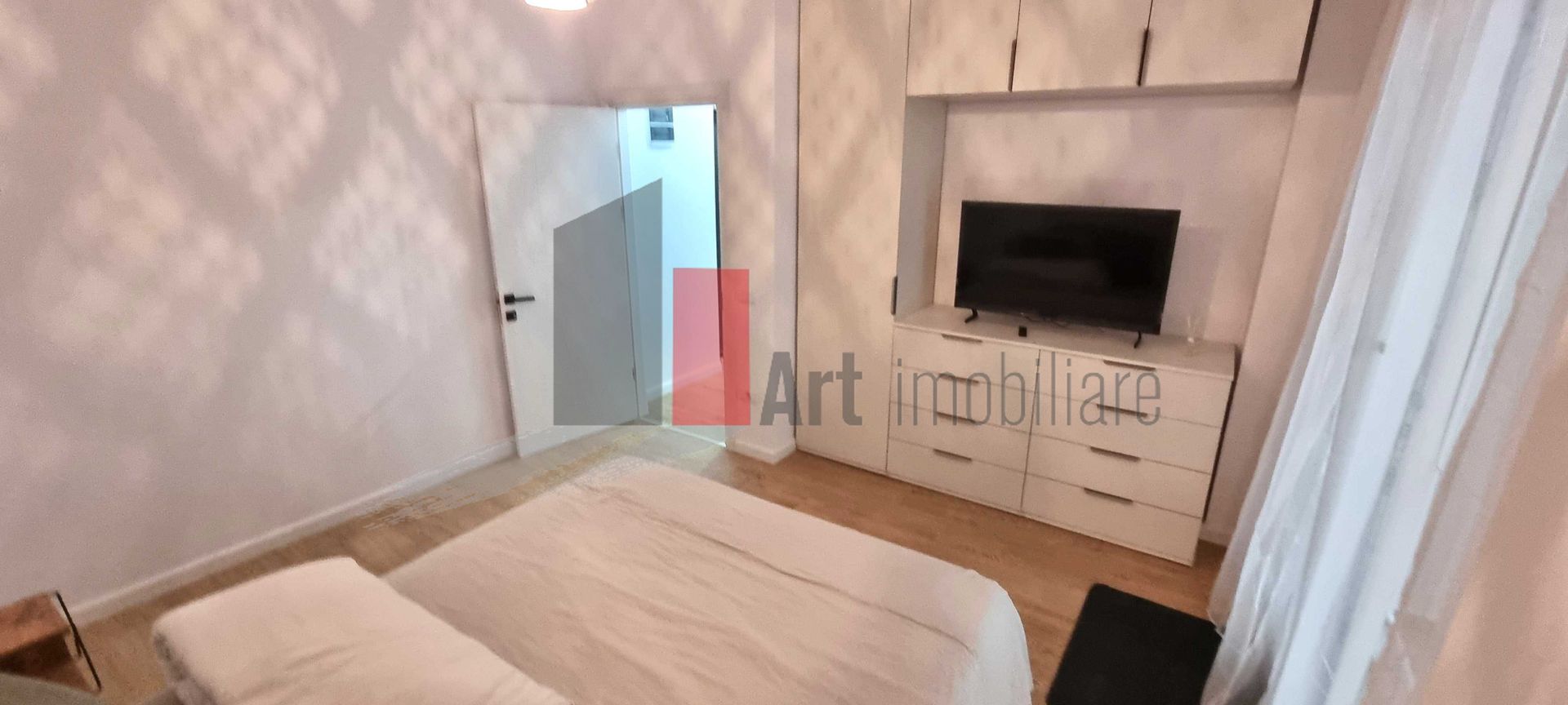 Inchiriere apartament 2 camere +loc de parcare-zona Pacii - Poză 5