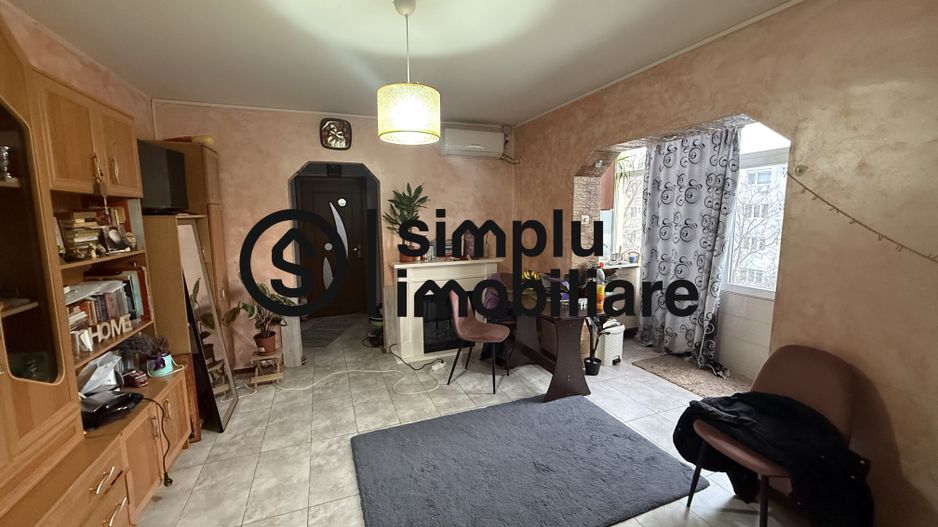 Apartament 2 camere semidecomandate transformat in 3 et 3/4 Brazda - Poză 2