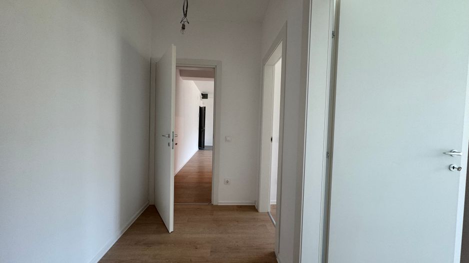 Apartament 4 camere cu Grădină Proprie - Atria Urban Resort - Poză 9