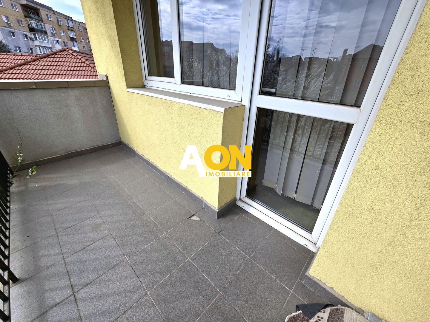 Apartament 3 camere, 2 bai, 2 balcoane, et.1, ultracentral, 88 mp util - Poză 13