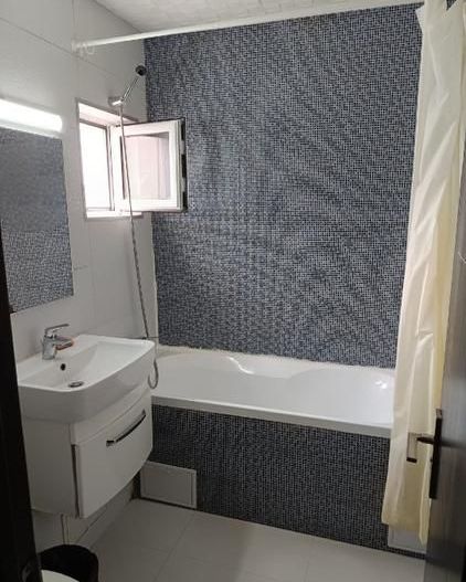 De vanzare Apartament 3 camere Tineretului, central - Poză 9