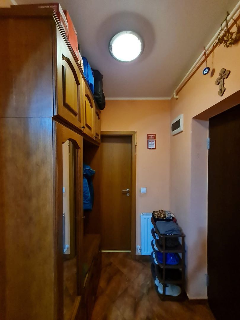 Apartament generos cu o camera - Poză 12
