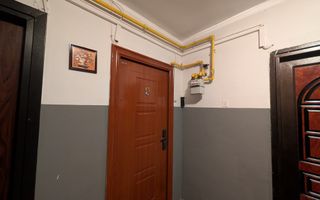 3 Camere Giulești, 60mp, Vedere Panoramică, Total de Renovat - Poză 21