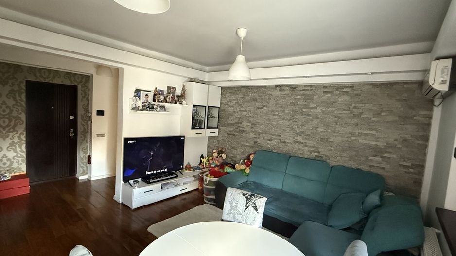 Apartament de vânzare, 2 camere Cismigiu, decomandat, mobilat, reabilitat - Poză 3