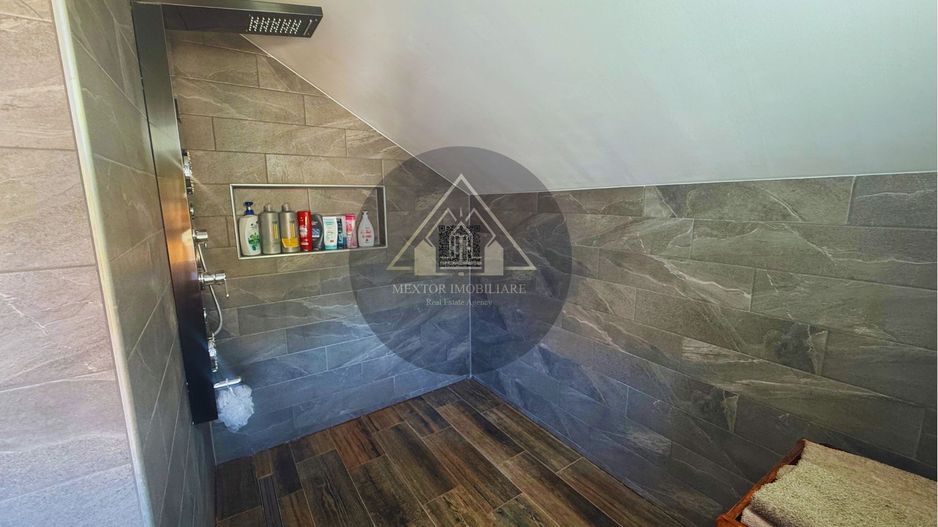 Casa de 4 camere, de vanzare - Poză 21