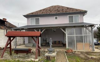 Casa Parcul SUB ARINI cu teren de 950mp - Poză 1