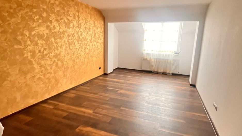 De Vanzare Apartament 2 Camere I Burdujeni, Suceava I 63.500€ I 57mp - Poză 8