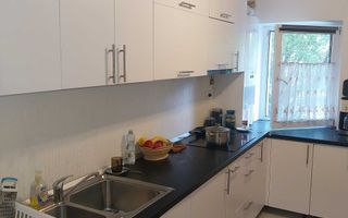 De vânzare apartament cu 2 camere, zona Răcădau - Brașov - Poză 4