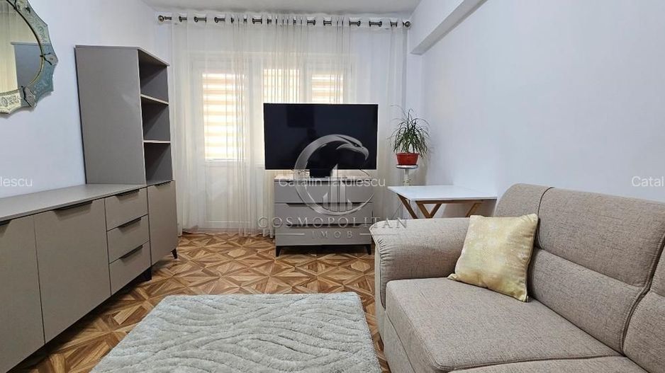 Apartament cu 2 camere ultracentral etaj 1 renovat mobilat utilat - Poză 9