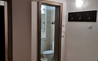 Apartament 2 camere 55 mp utili etajul 1 cu balcon in zona Centrala - Poză 8