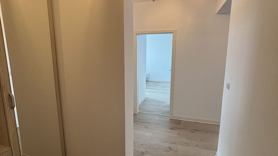 Apartament 3 camerele prima închiriere, în imobil nou Giroc - Poză 19