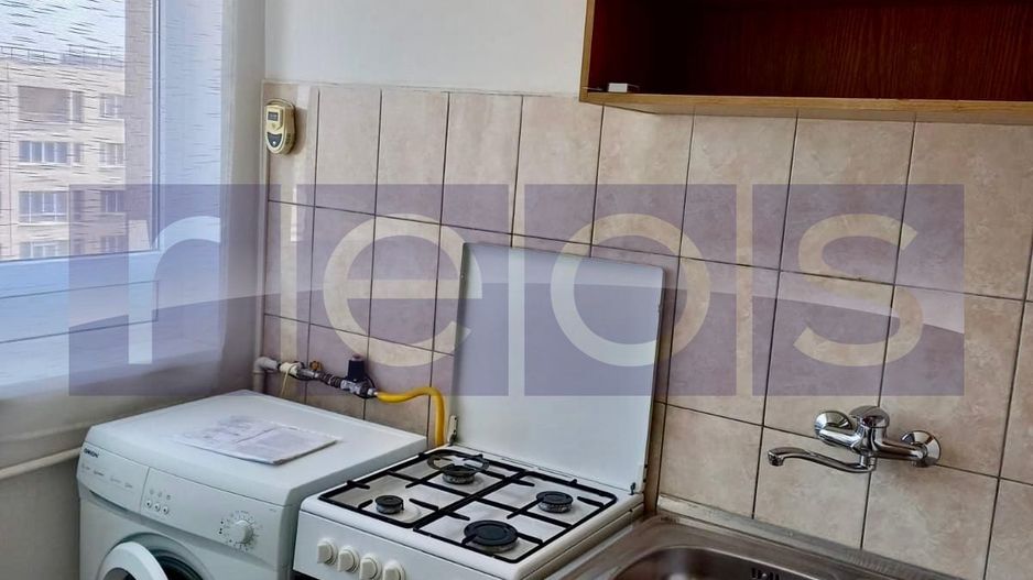 VANZARE GARSONIERA METROU DRISTOR 30MP SEMIDECOMANDAT MOBILAT UTILAT - Poză 2