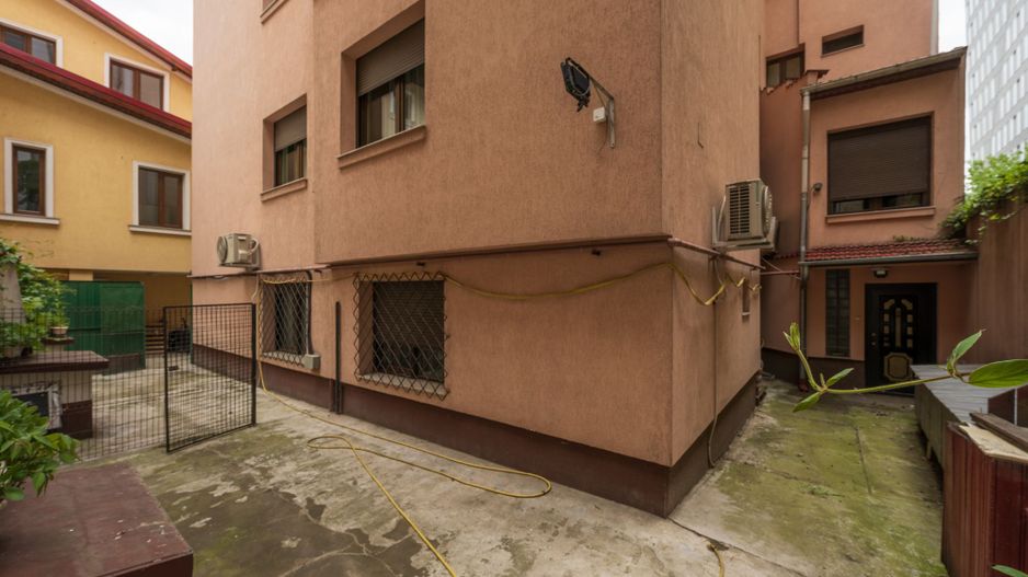 3 IMOBILE - LOT 676 MP - RECONSOLIDATE - ROMANA VICTORIEI - DOROBANTI - Poză 8