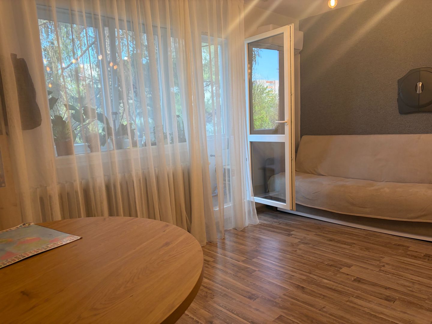 Apartament cu trei camere, Brancoveanu- Luica,  93.500€ - Poză 3