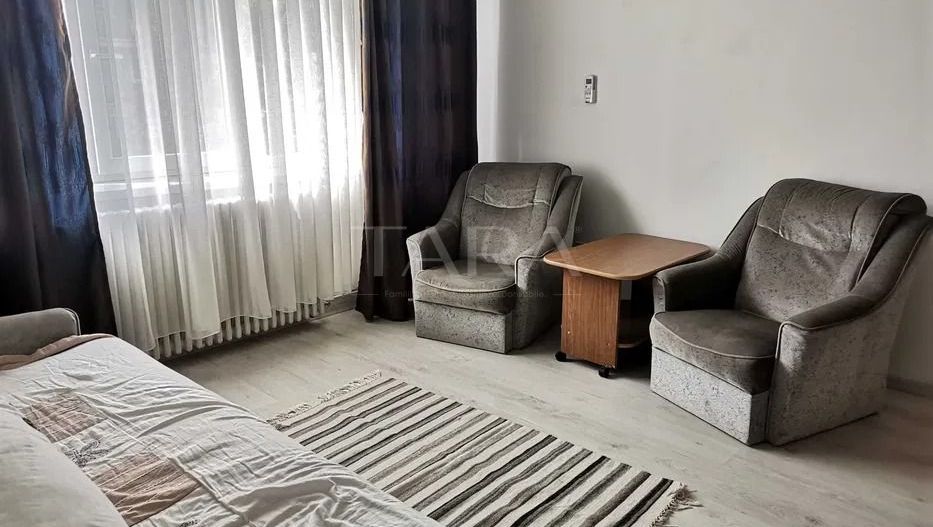 Apartament cu 2 camere în Grigorescu cu panoramă superbă. - Poză 1