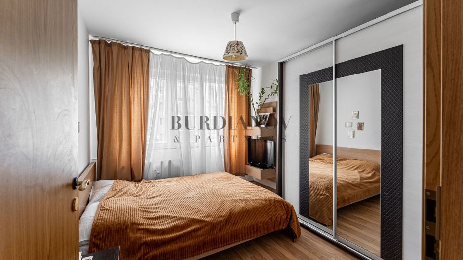 Apartament cu 4 camere- 57 mp utili -Dr Taberei- Metrou Romancierilor - Poză 6