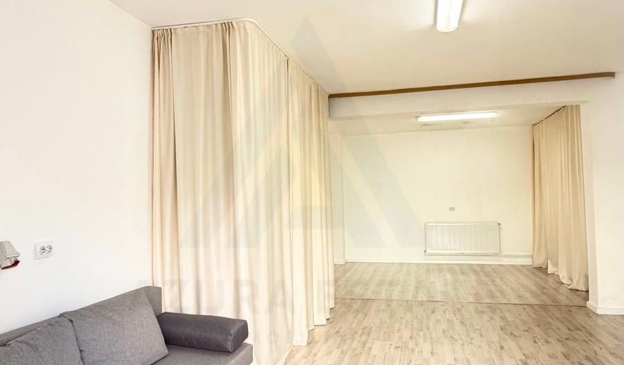 Spatiu comercial la curte 50 mp utili parter openspace zona Strand - Poză 6