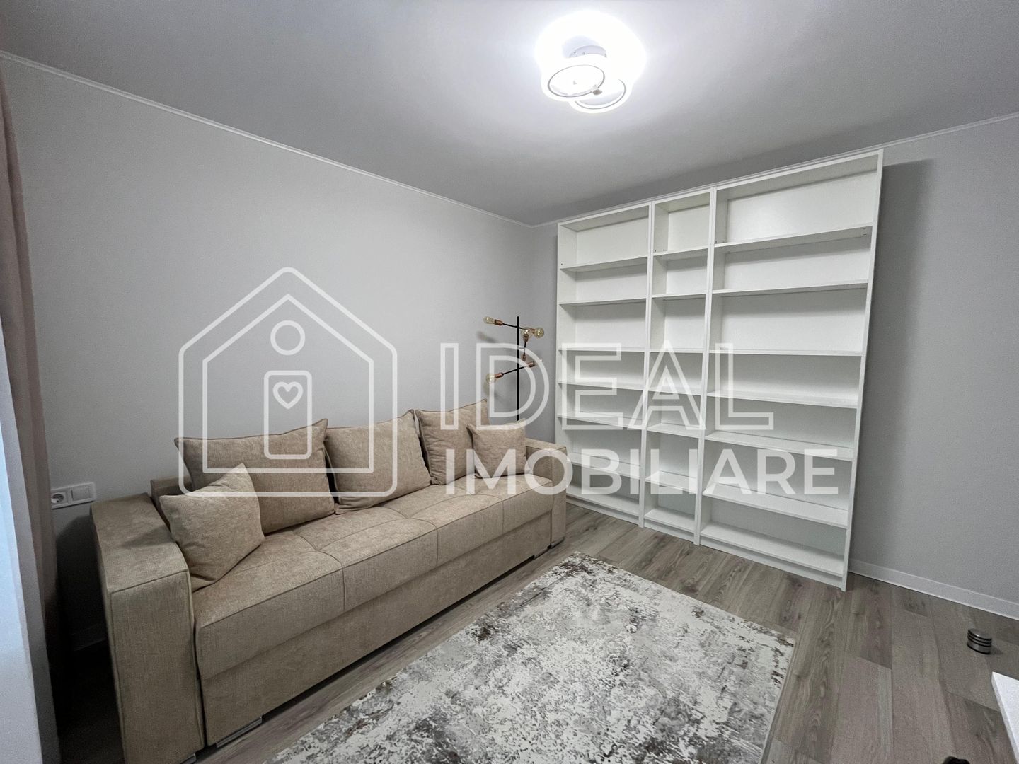 Casa moderna cu 4 camere de închiriat - Șelimbăr - Poză 14