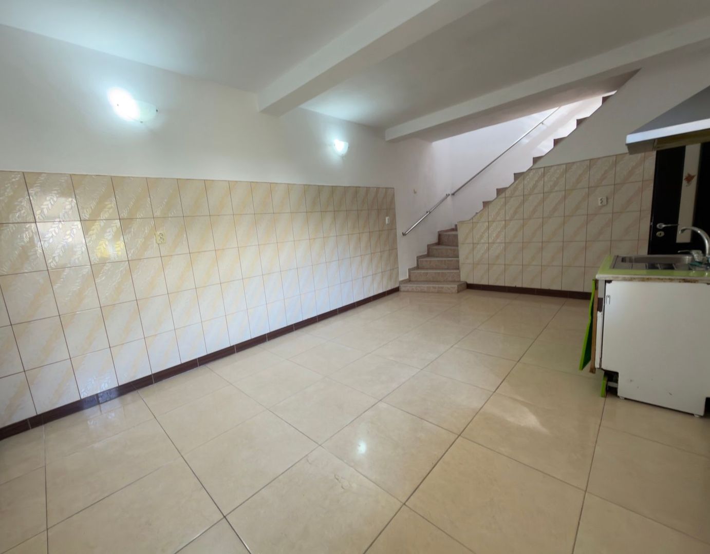 Casă cu 4 camere, 3 băi și curte | Vatra Luminoasă – Iancului - Poză 7