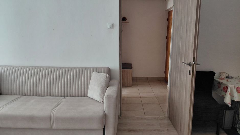 Apartament cu 2  camere Tiglina 1 zona Oraselul Copiilor,etaj.2 - Poză 4