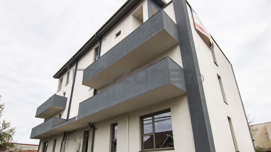 Prelungirea Ghencea, bloc nou, 2 camere 55mp, curte 60mp, terasa si balcon 21mp - Poză 1