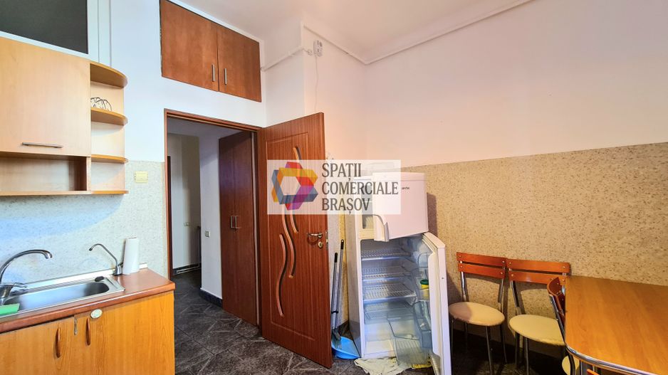 Apartament de închiriat, două camere, Brasov, zona Centrul Civic,  55 mp. - Poză 6
