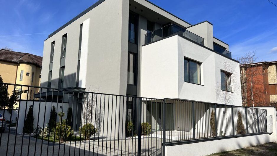 Vila | Casa Presei Libere | Damaroaia - Poză 22