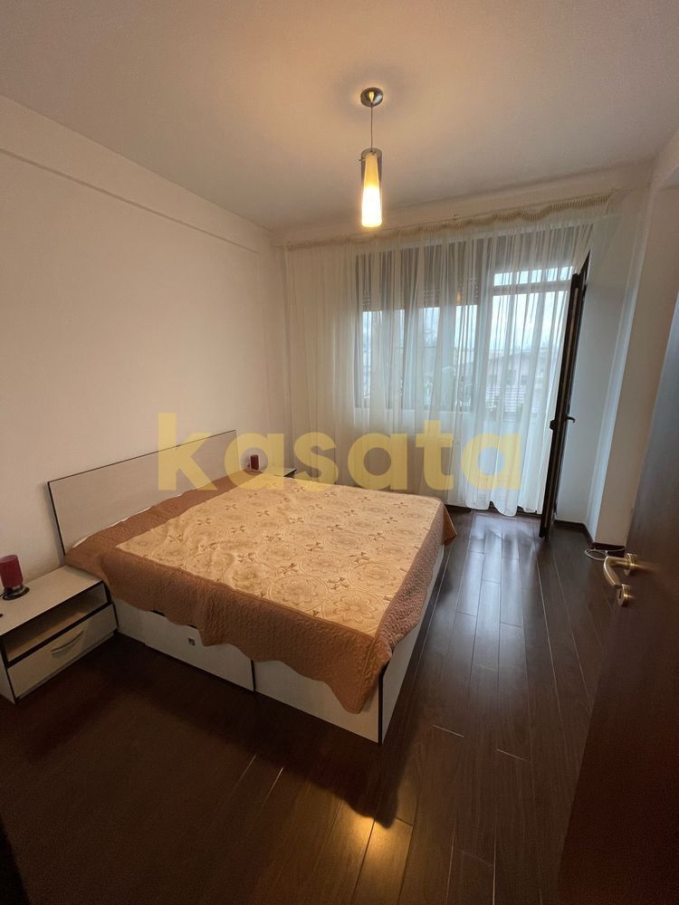 Apartament deosebit cu 3 camere, 2 balcoane și parcare - Poză 2
